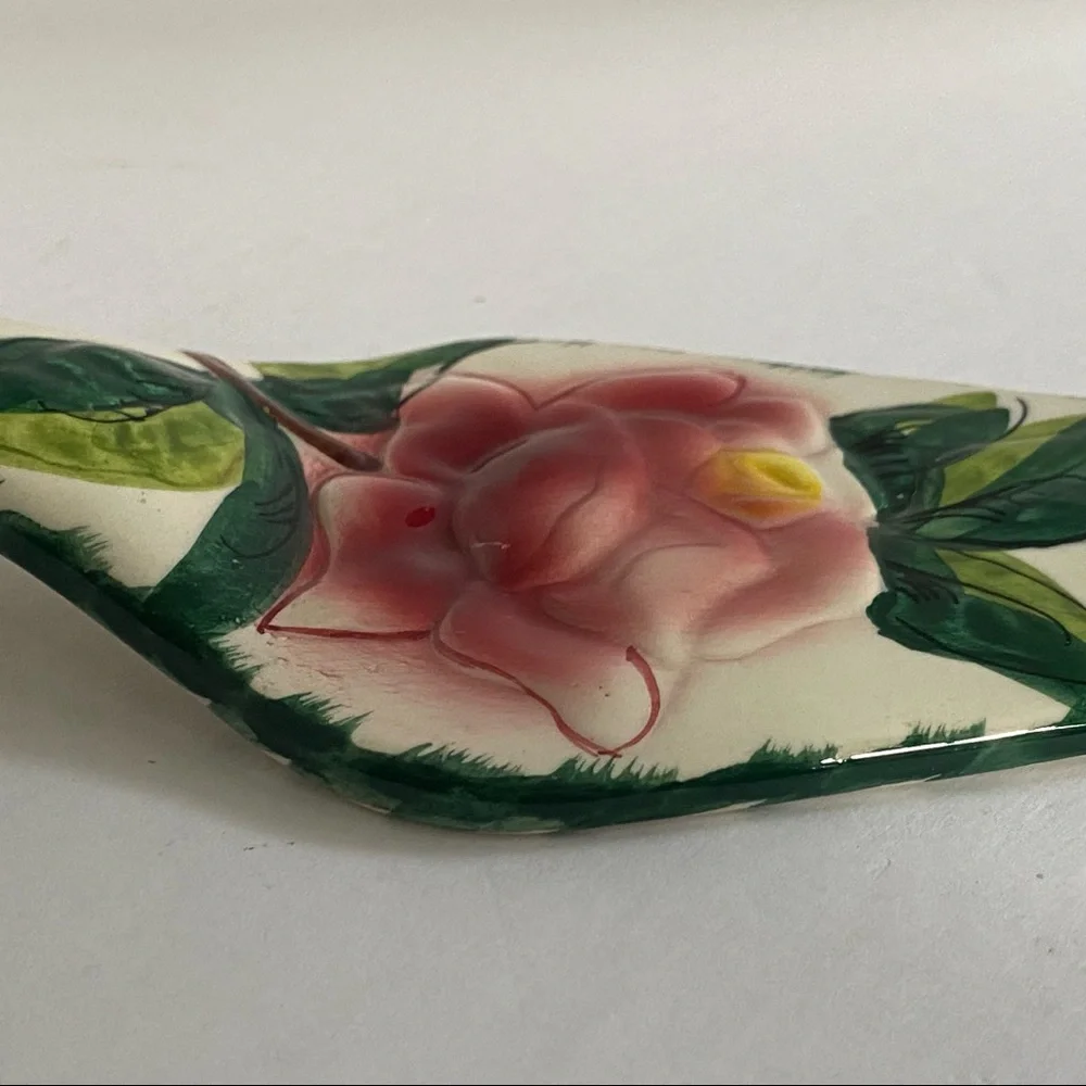 Ceramic Pie Cake Server made in Italy Red rose white 9.5” floral pottery pink
